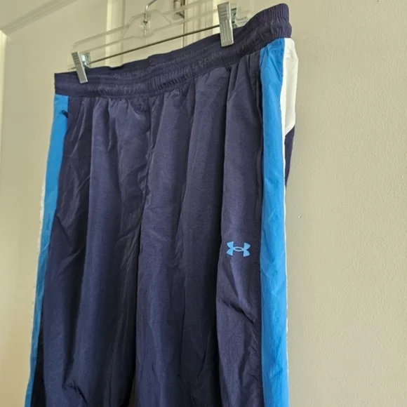 Under Armour Crinkle Pant/Jacket Track Set. - Picture 8 of 11